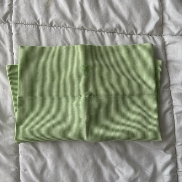 TNA ribbed bike shorts - Picture 2 of 3